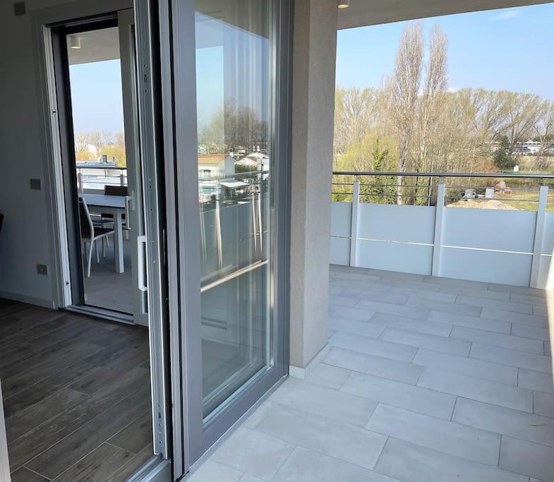 Ferienwohnung Attico Sole Lido di Jesolo Exterior foto